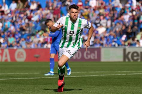 Real Betis to be without 4 midfielders for Osasuna clash - Get Spanish