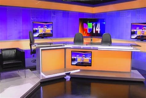 New Set For Univision 14 Anchors San Francisco Press Club