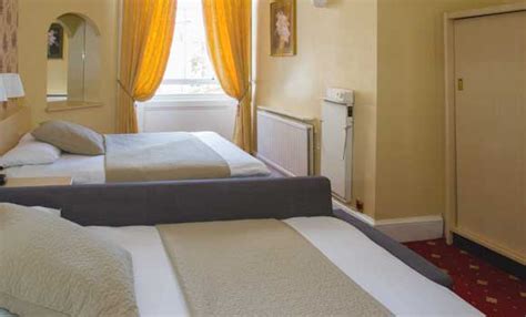 Hotel Edinburgh | En-Suite Rooms | Edinburgh Thistle Hotel