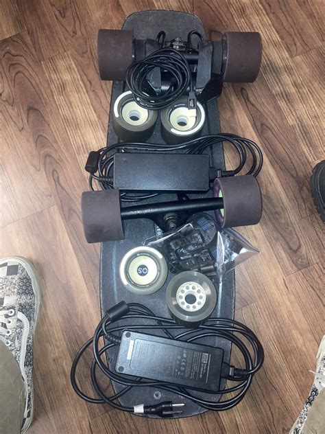 Boosted mini x parts board (chicago. shipping on ur dime) : r/boostedboards