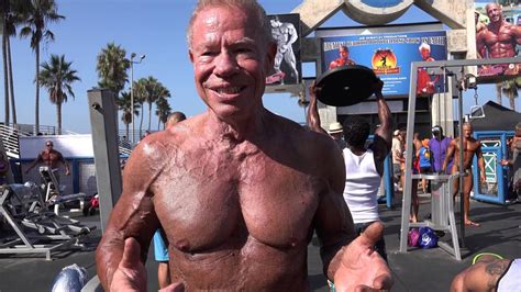 82 Year Old Bodybuilder Jim Arrington at Muscle Beach Labor Day 2014