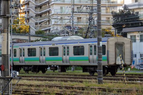 2nd Train 【jr東】e231系マト139編成横須賀色が剥がされるの写真 Topicphotoid49853