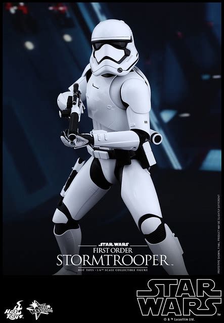 Hot Toys MMS317 星際大戰七部曲原力覺醒高階帝國暴風兵1 6 比例 First Order Stormtrooper