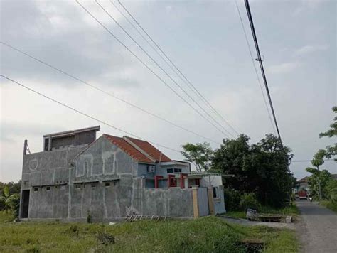 Rumah Siap Huni Lokasi Strategis