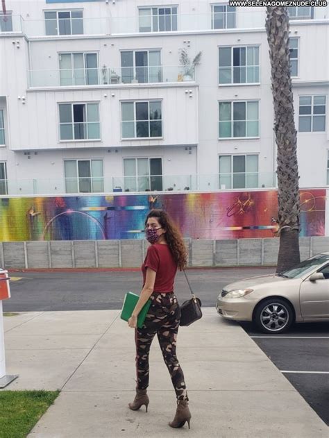 Blanca Blanco Los Angeles Babe Celebrity Paparazzi Posing Hot Famous And Uncensored