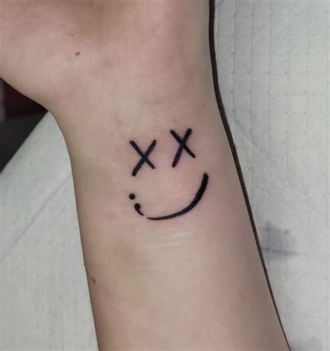 Louis Tomlinson Tattoo Inspo Idee Per Tatuaggi Tatuaggi Idee