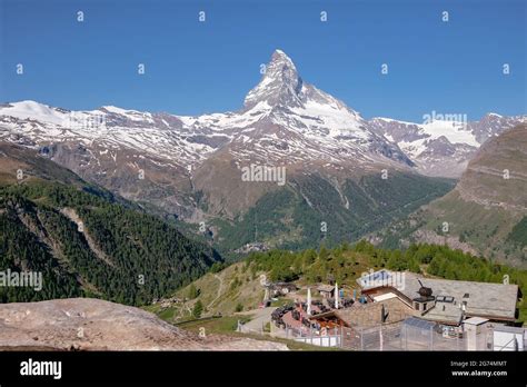 Panoramablick Von Sunnegga Der M Chtige Und Wundersch Ne Matterhorn