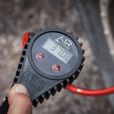 Arb Arb Digital Tire Pressure Gauge Psi Readings