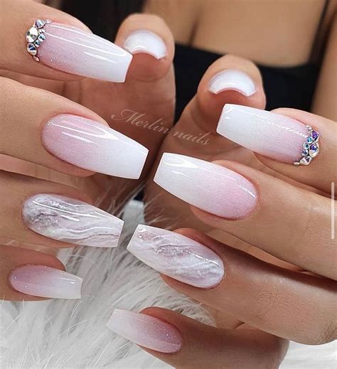 Pin By Kary Hern Ndez On Nails White Acrylic Nails Nude Nail Designs Acrylic Nails Coffin Short
