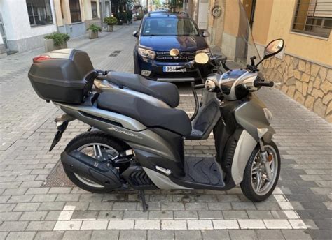 Alquiler De Moto Yamaha X Enter Urban Edition Scooter Premi De Mar