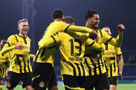 Borussia Dortmund Bayer Leverkusen Ma Canl Zle Taraftarium