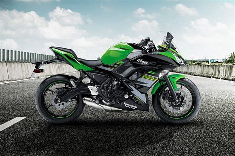 Kawasaki Ninja 650 Price Specs Mileage Reviews