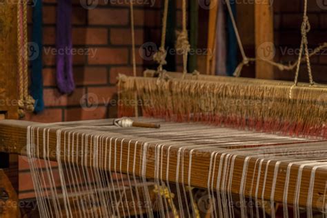 Old Loom Antique Weaving Sewing Machine Detail 17428197 Stock Photo At