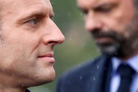 Emmanuel Macron Et Édouard Philippe Net Recul De Leur Popularité En