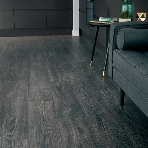 Howdens Professional Fast Fit V Groove Black Oak Flooring 199sqm