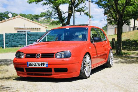 VW Golf IV GTI TDI Rouge Tornado Garage Des Golf IV TDI 115 Page 3