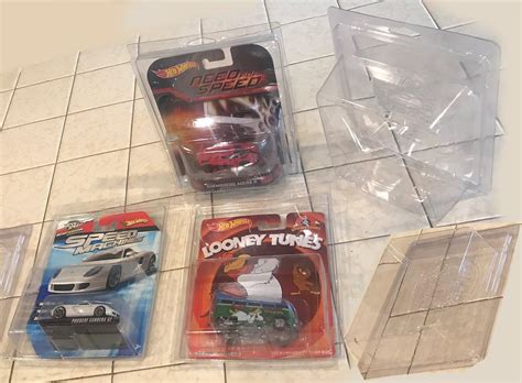 Hot Wheels Juego de fundas protectoras de plástico transparente fundido a presión para coche