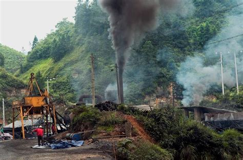 Pollution In China Is Out Of Control: 33 Shocking Photographs