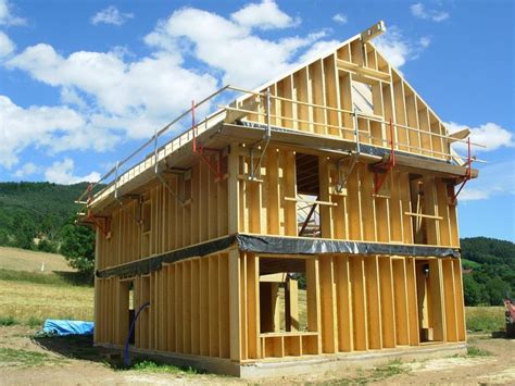 Fabriquer Une Cabane En Bois Facile Maison Parallele