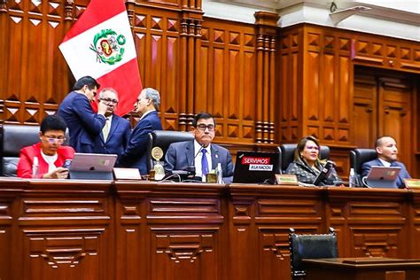 Pleno del Congreso sesionará de manera presencial este jueves 17