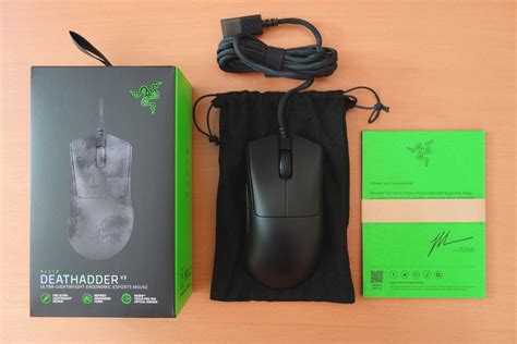 Razer Deathadder V3 Review Packaging Weight Cable And Feet Techpowerup