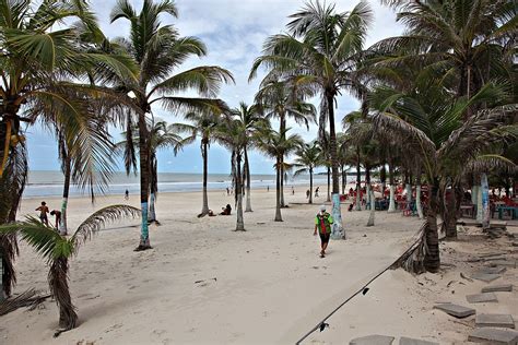 Praia Do Calhau S O Lu S Maranh O Flickr