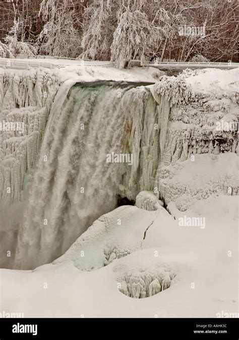 American Falls of Niagara Falls, New York in winter Stock Photo - Alamy