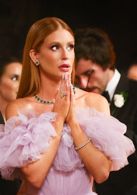 Marina Ruy Barbosa Foi Pedida Em Casamento Anel De Noivado