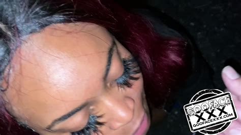 BBW EBONY GETS MOUTHFUL OF CUM OUTSIDE