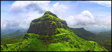 Salher Fort - Maharashtra - India. | Travel life journeys