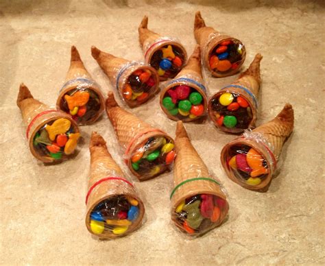 Cornucopia for class | Crafts, Creative activities for kids, Kids art projects