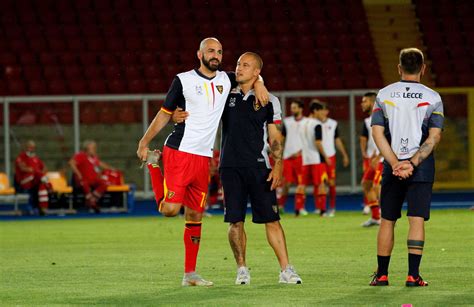 Lecce Lazio La Formazione Dei Tifosi Ritorno Alla Difesa A Voglia