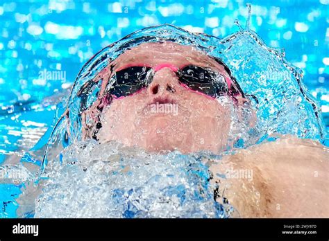 Claire Curzan Of The United States Swims To Win The Womens 200 Meters