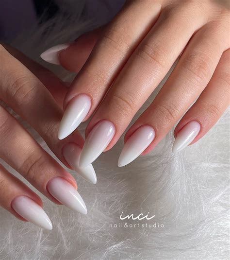 32 Elegant White Nail Designs For Any Special Occasion Hairstyle