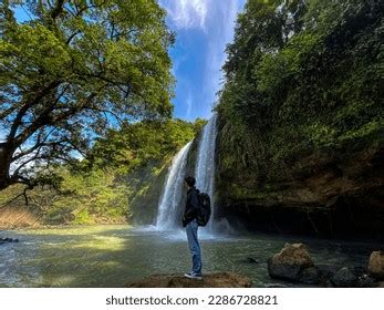 Geopark Ciletuh Stock Photos and Pictures - 829 Images | Shutterstock