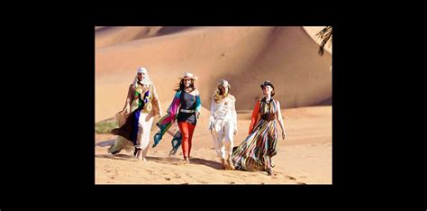 Sex And The City M Me En Plein D Sert Les Filles Ont La Grande Classe Purepeople