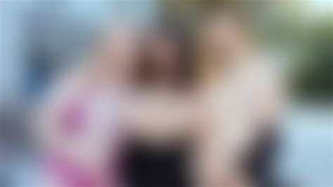 Outdoor Lesbian Group S Sarah Calanthe Clips4sale