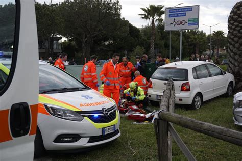 Porto Sant Elpidio Malore In Auto Muore Un 60enne