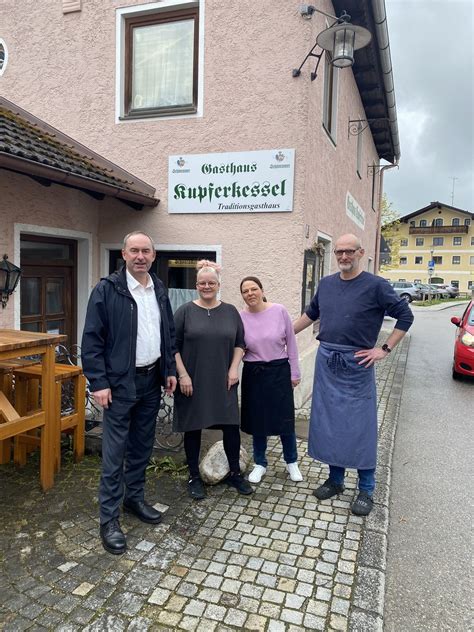 Hubert Aiwanger On Twitter Schnelle Einkehr Im Gasthaus Kupferkessel