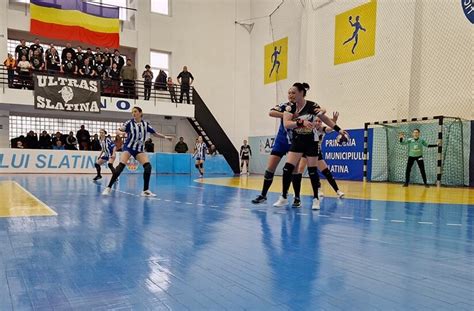 Liga Florilor Buz Ul C Tig Primul Meci Al Returului Handbal Mania