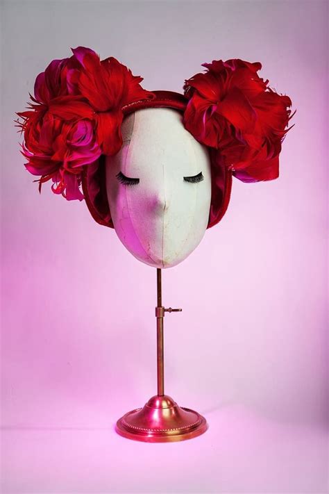 Pin van Tiffany Amundson op It's all in your headwear