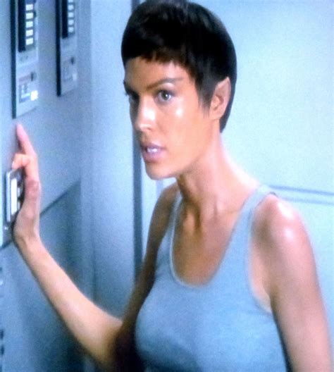 Star Trek Spinoff Enterprise T Pol Jolene Blalock Linda Park Star