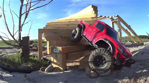 The Traxxas Trx4 Trys The Rc Crawler Cours Youtube