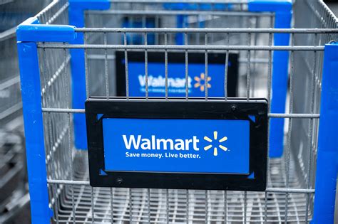 Walmart extends holiday return policy & it includes post-Christmas sale