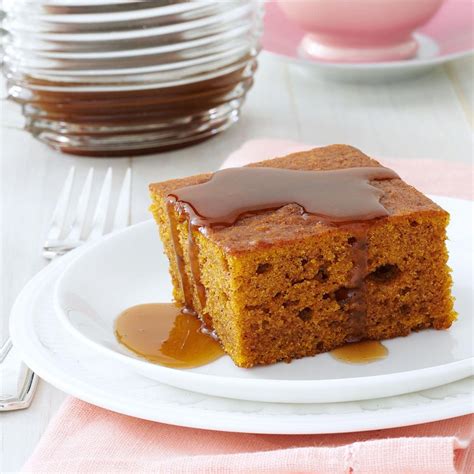 Fresh Apple Cake with Caramel Sauce Recipe: How to Make It