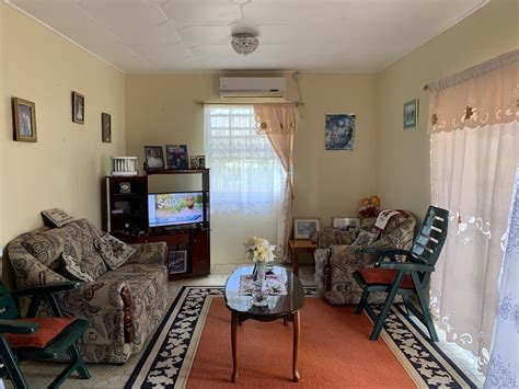 Ealing Real Estate: Current Houses for Sale and Market Trends 22