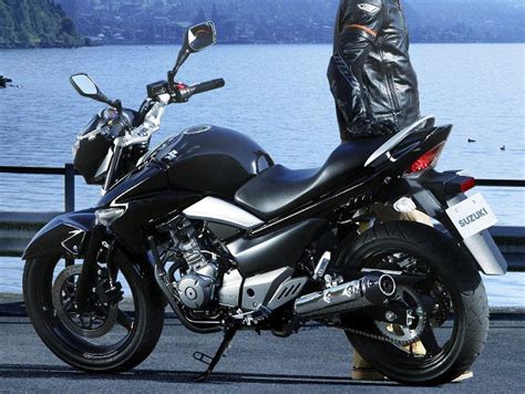 Suzuki Gw Inazuma Galerie Moto Motoplanete