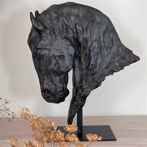 Black Horse Head Rough Cast Sculpture – Cowshed Interiors