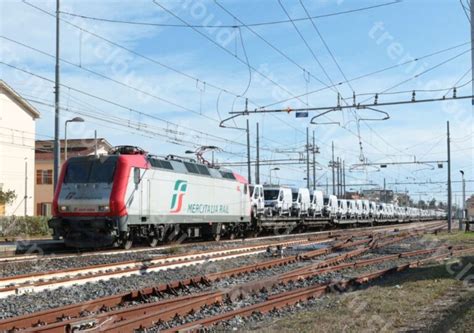 Treni Cloud Treni In Adriatica Foto Video E Parole