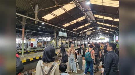 Arus Balik Lebaran Kai Tambah Perjalanan Kereta Relasi Yogyakarta Gambir